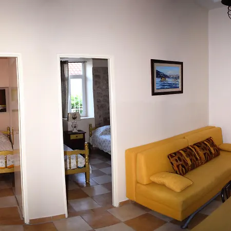 Apartments Mia-3