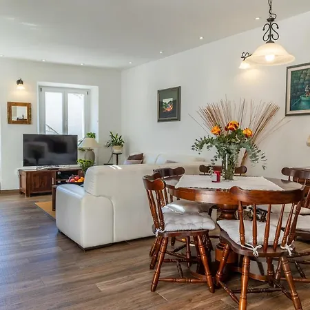 Villa Rose-2