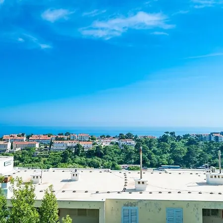 Lero Apartment-2