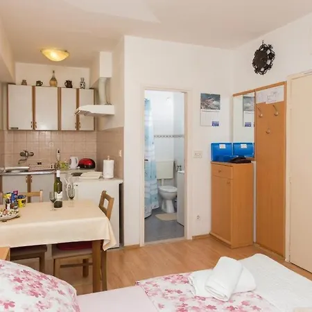 Apartment Stella Polaris-3