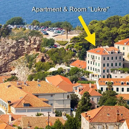 Double Room Lukre With City View-3