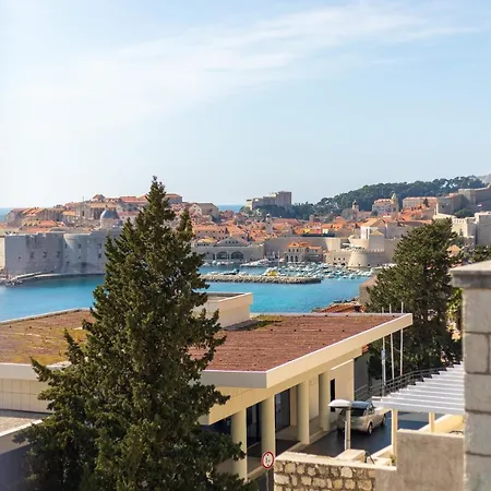 Seaview Apartment Ploce-2