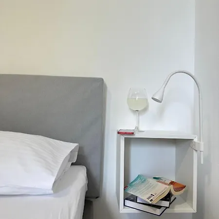 Piazza Rooms-2