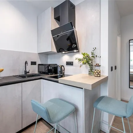 Time Off Studio Apartment-2