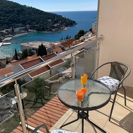 Apartments Orchidea 1-3