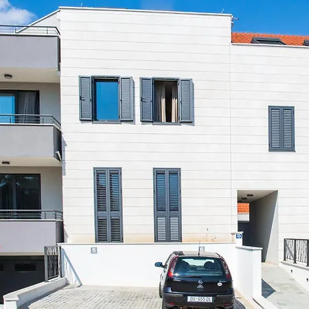 Duart Cozy Apartment-2
