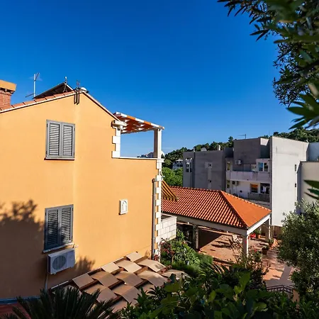 Apartmani Kadena-3