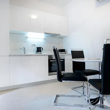 Apartments Dvori Lapad 2 Direct Sea View-3