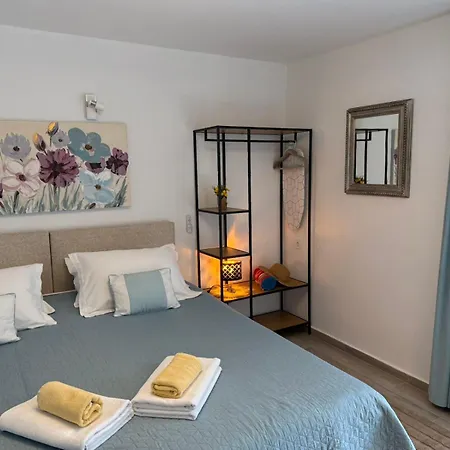 Apartment & Room Pajolo-2