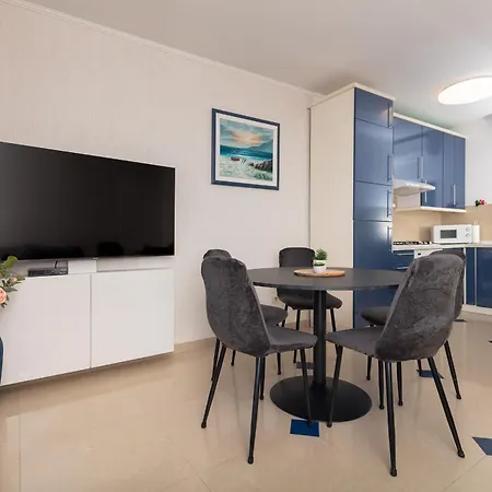 Apartment Ela-2