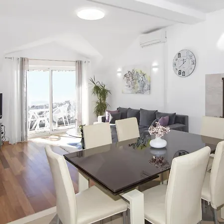 Apartments Isabora-2