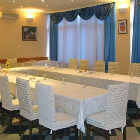 Hotel Petka-3