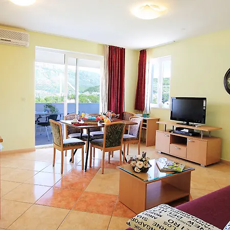 Villa Erna-2