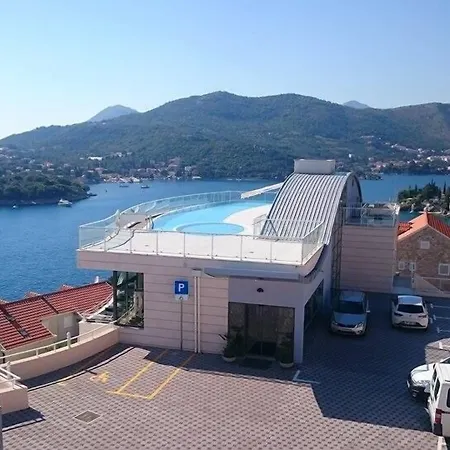 Villa Paradiso 2-3