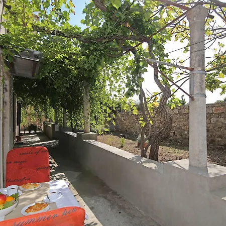 Vicina Summer Apartments-2