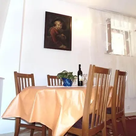 Guest House Jeljenic-3