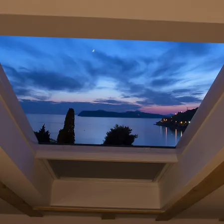 Flowers Dubrovnik Luxury Apartments-2