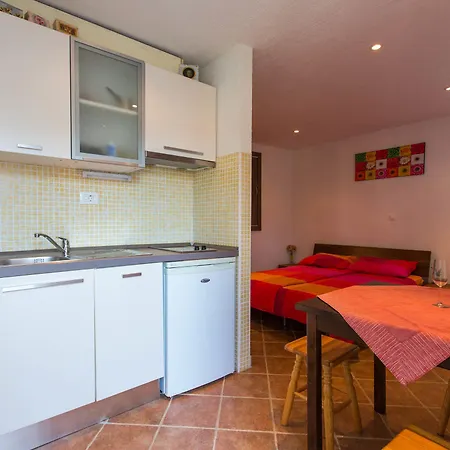 Anita Apartments-3