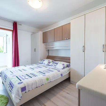 Guest House Kuna-2