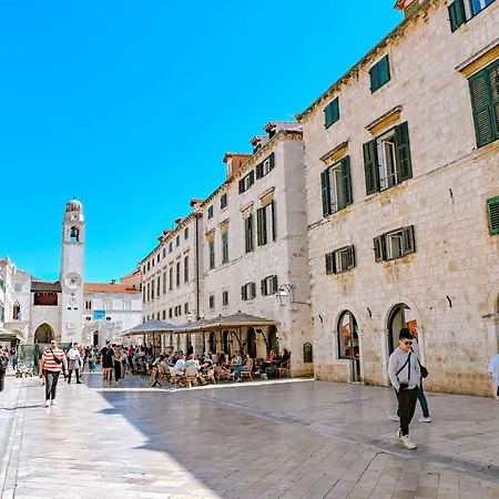 Stradun Main Street Residence-2