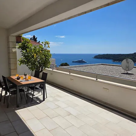 Apartment Jakov I Lucija - Sea View Terrace & Free Parking-2