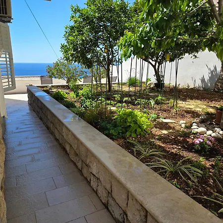 Apartment Jakov I Lucija - Sea View Terrace & Free Parking-3
