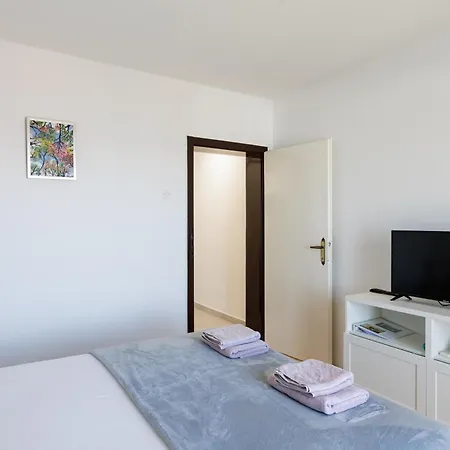 Apartments Beslema-2