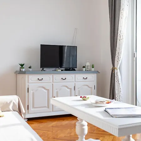 Princino - Peaceful Apartment Best For Families And Couples-2