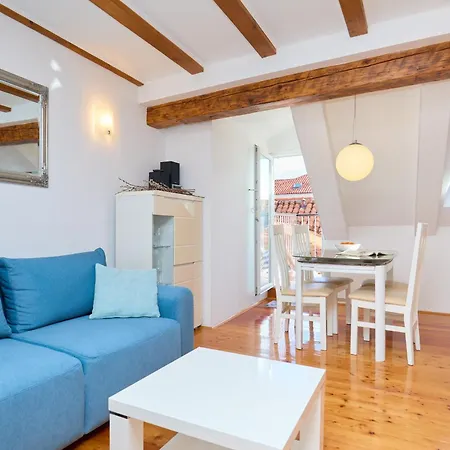 Hedera Estate Hedera A31 - Breakfast Included-2