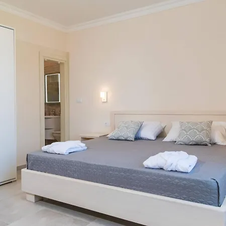 Spacious Villa With Private Pool In Dubrovnik-2
