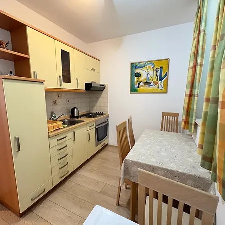 Studio Apartment The Sun-2