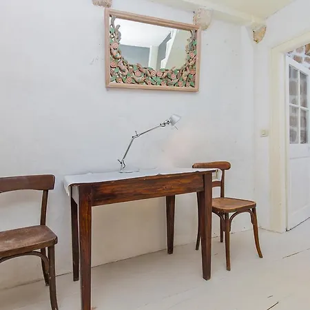 Peti Apartment-3