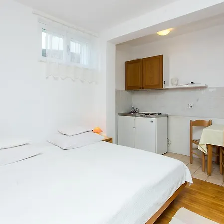 Apartment Dorina-2