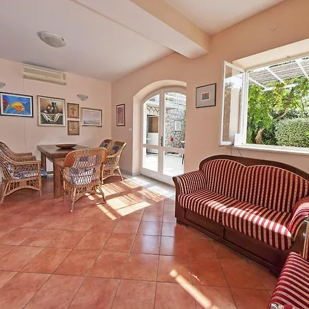Holiday Home Ivanino-2