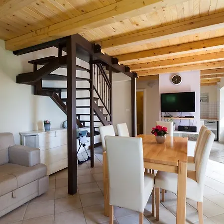 Cypress Cottage-3