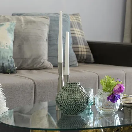 Lorelai Apartments-3