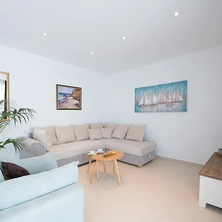Apartments Horizon-2
