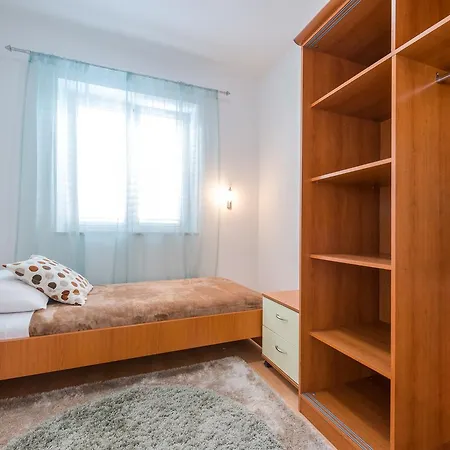 Tara Apartments-3