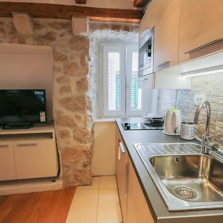 Castellum Apartments-2