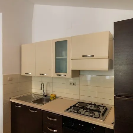 Apartment L&L-2