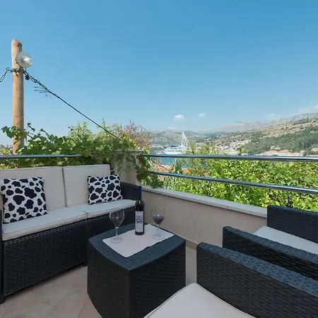 Amfora Apartment-3