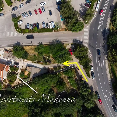 Madonna Field Apartment-2