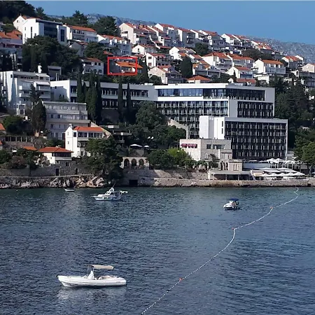 Best4You Apartment No1 - Sea View -70 M2 - 2 Bedrooms-3