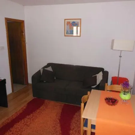 Apartments Cherry-3
