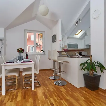 Adriatic Sea View Apartment-2