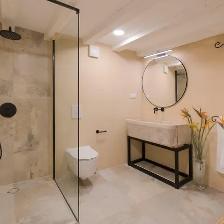 Luxury Apartment Lina - III-2