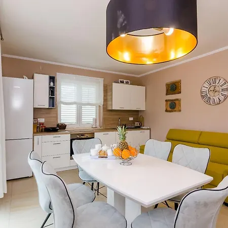 Apartman Jelena-2