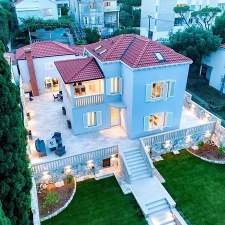 Spacious Villa With Private Pool In Dubrovnik-3