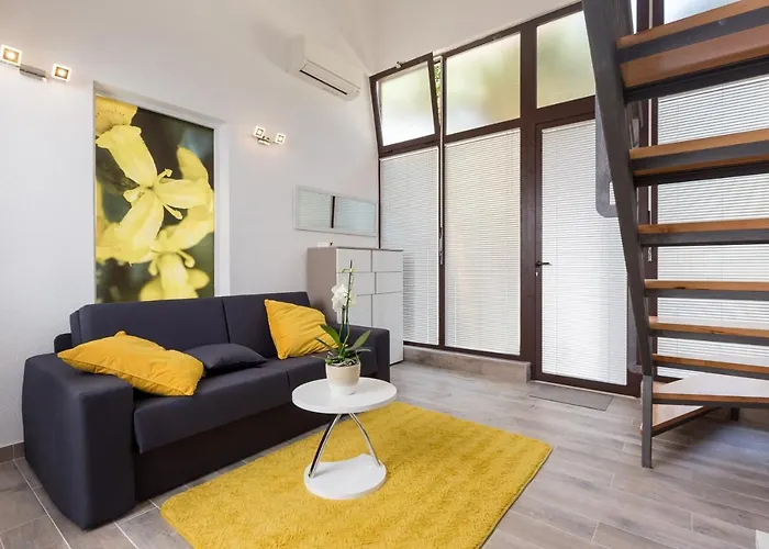 Apartments Pomet