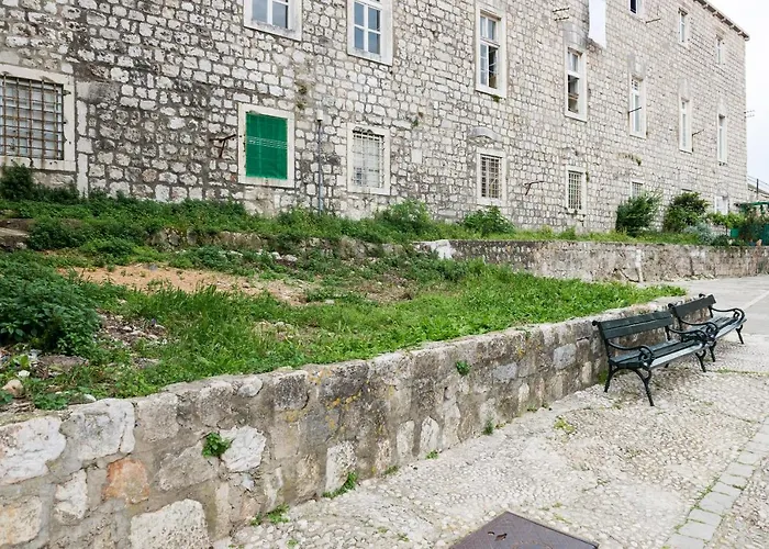 La Porta Heritage